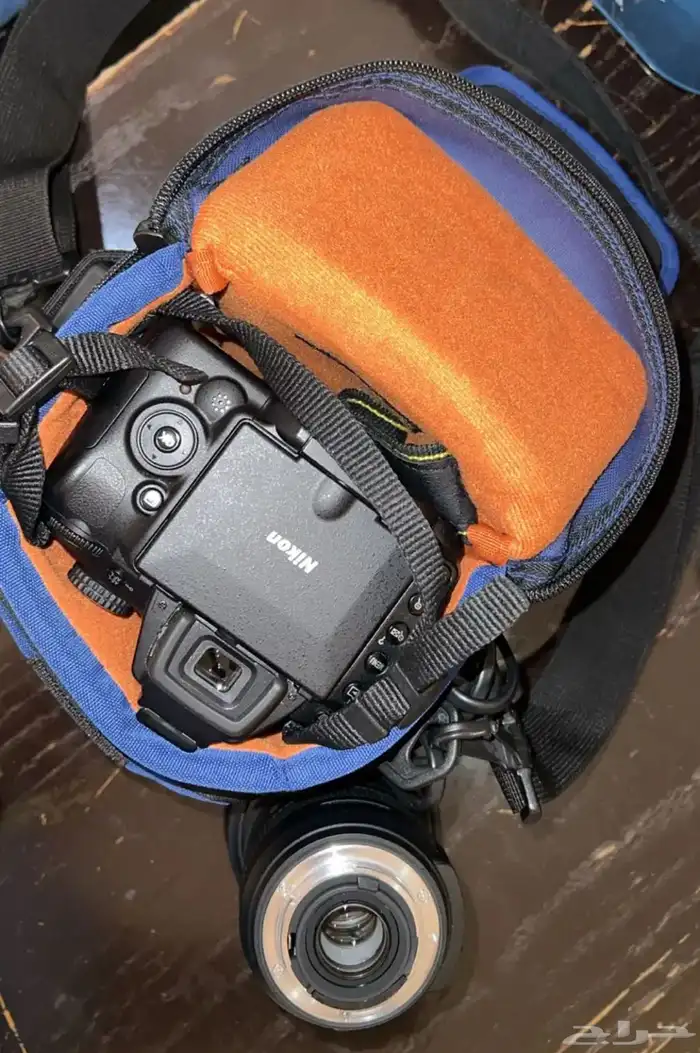 كاميرا نيكون احترافية 5