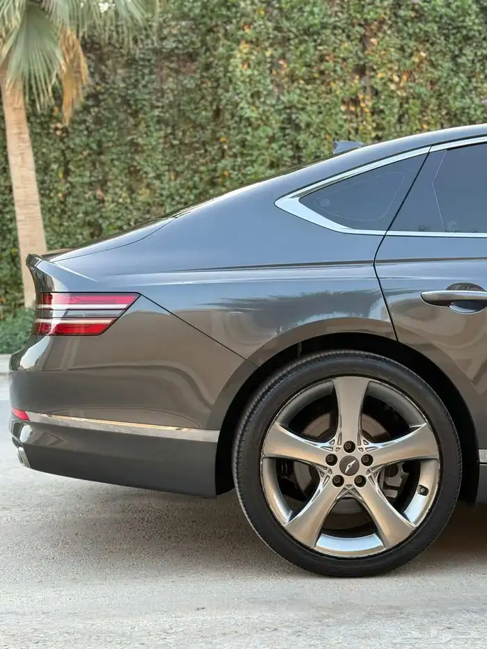 جينسس 2021 G80 28