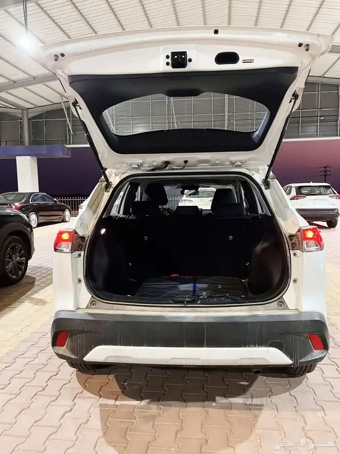 تويوتا كورولا كروس 2024 3