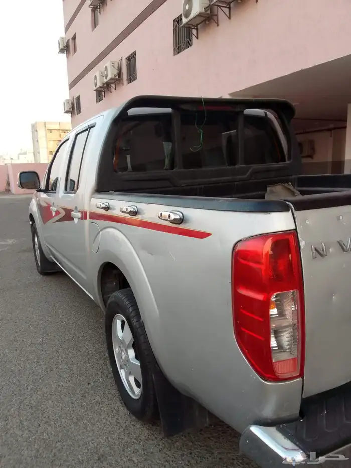 نيسان نافارا الموديل 2011 اوتوماتيك 6