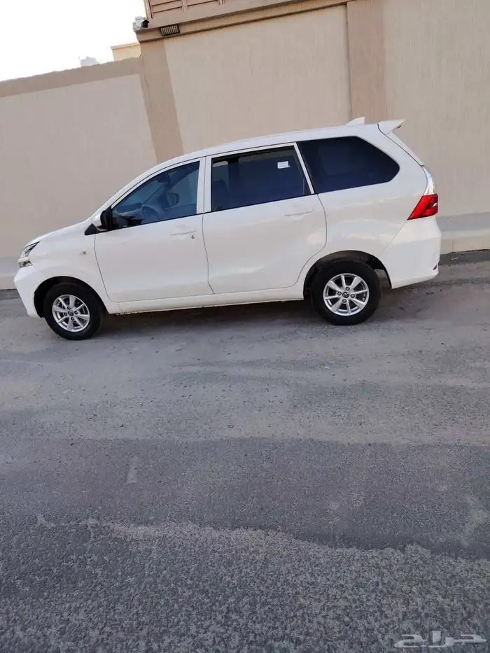 تويوتا افانزا 2021 استاندر 3