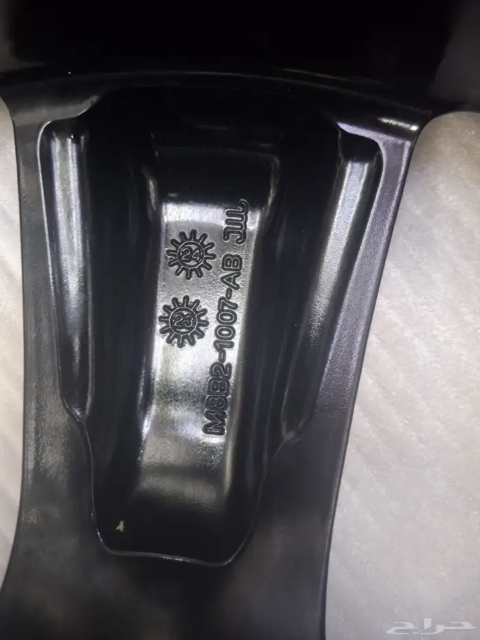 جنوط رنج روفر ديفندر اكس مقاس 22 اصلي وكاله موديل 2025 8