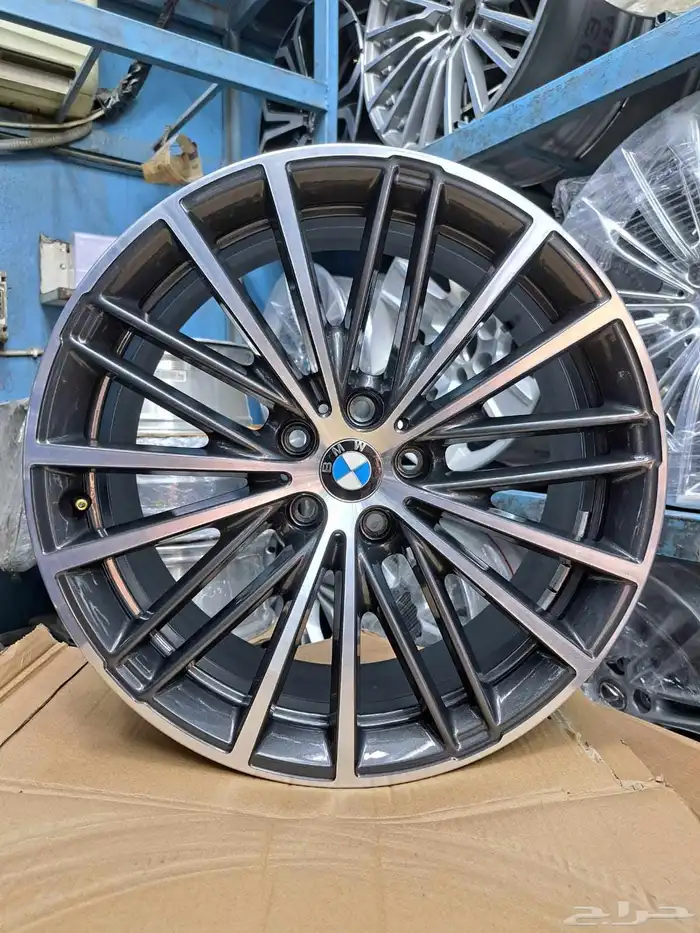 جنوط بي ام دبليو الفئة الخامسه مقاس 19 اصلي وكاله موديل 2023 0