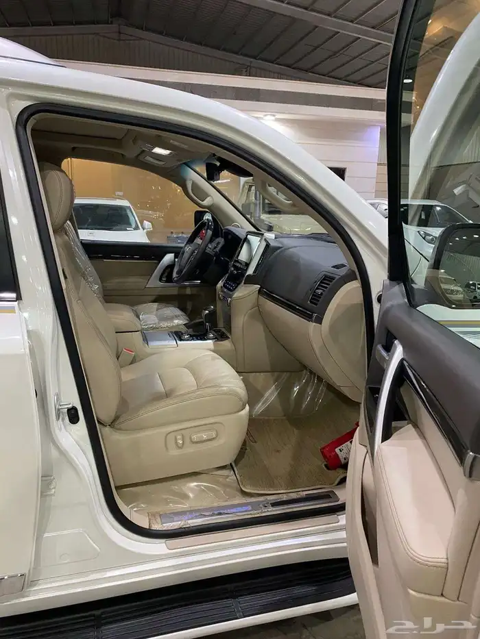 للبيع في اكس اس 2020 فل كامل VXS 12