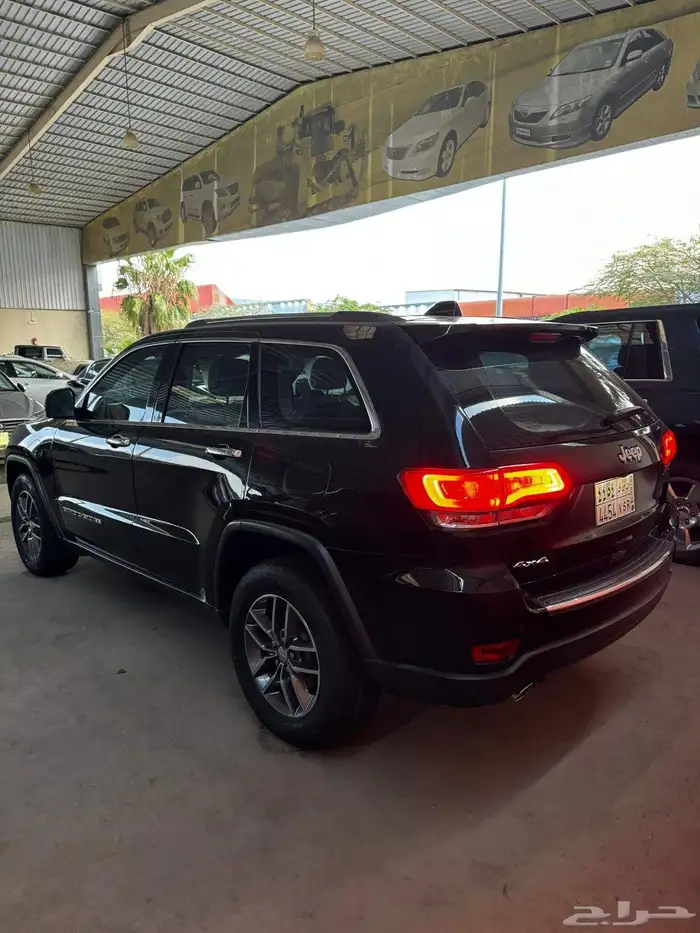 للبيع Jeep شروكي 2017 فل كامل ليمتد 1