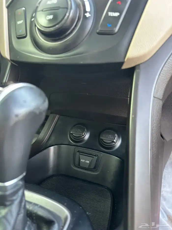 هونداي سنتافي جراند 2016 v6 35