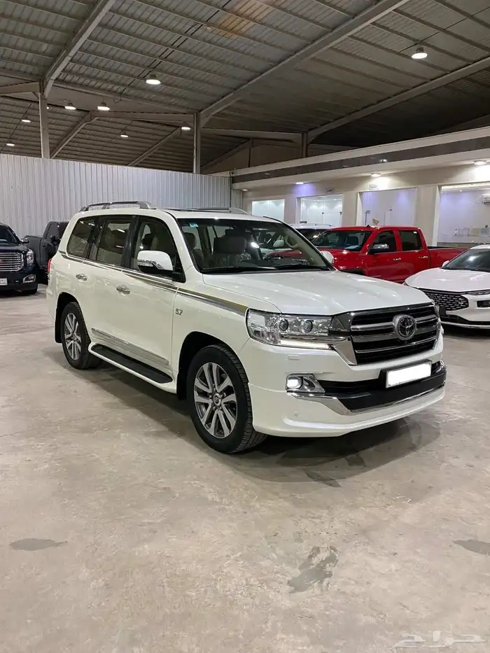 للبيع في اكس اس 2020 فل كامل VXS 2