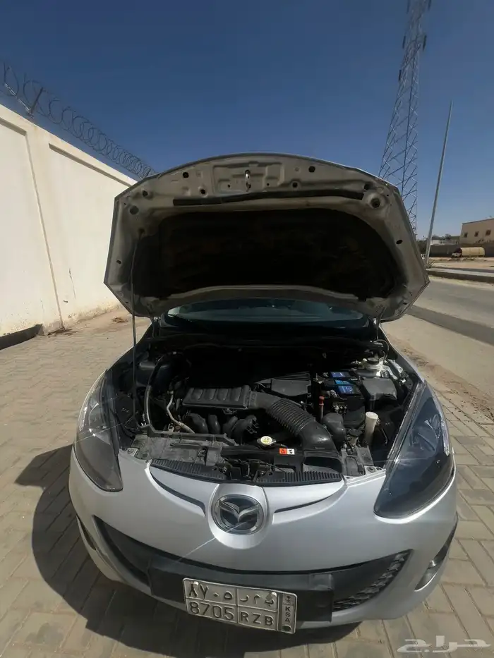مازدا 2 2011 للبيع 1