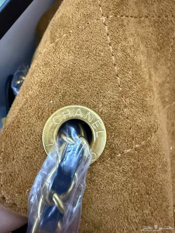 شنط ماركه شنيل الهبه توصيل فوري الرياض 22