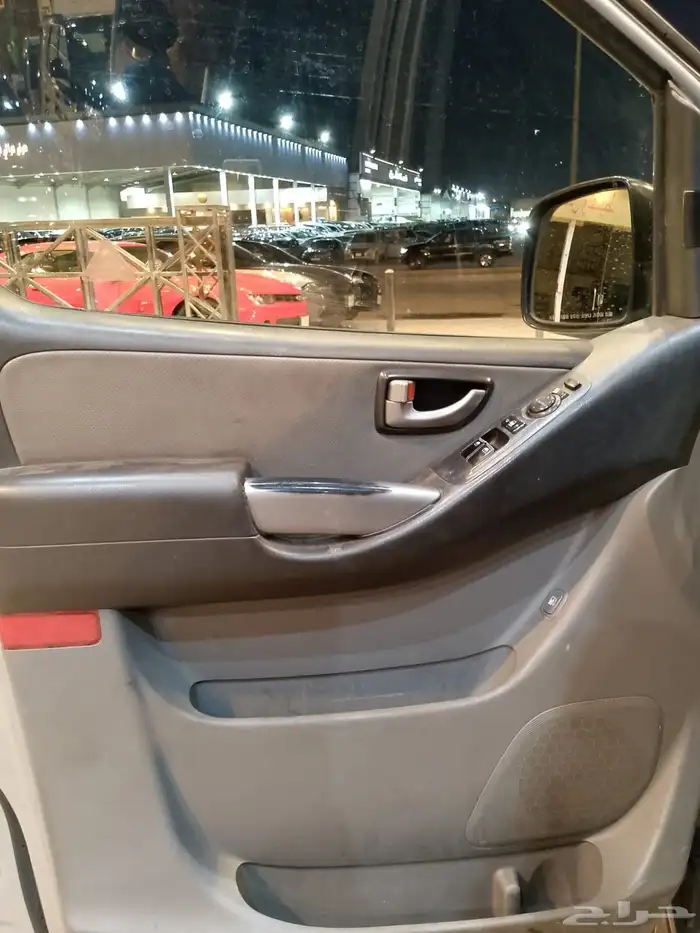 باص اتش ون 1 ديزل موديل 2015 مكينه موظبه وكاله كل شي التوضيب 7