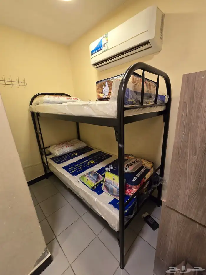 سرير حديد دورين دور واحد مراتب طبي بطانيات و مخده سم جديد 5