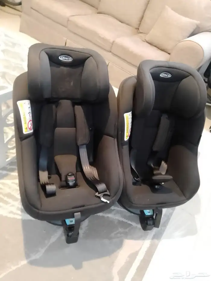 كرسي سيارة للأطفال ماركة جراكو 1