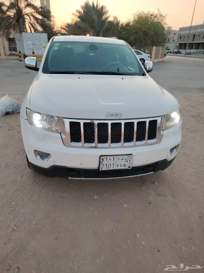 جيب جراند شروكي 2011 10