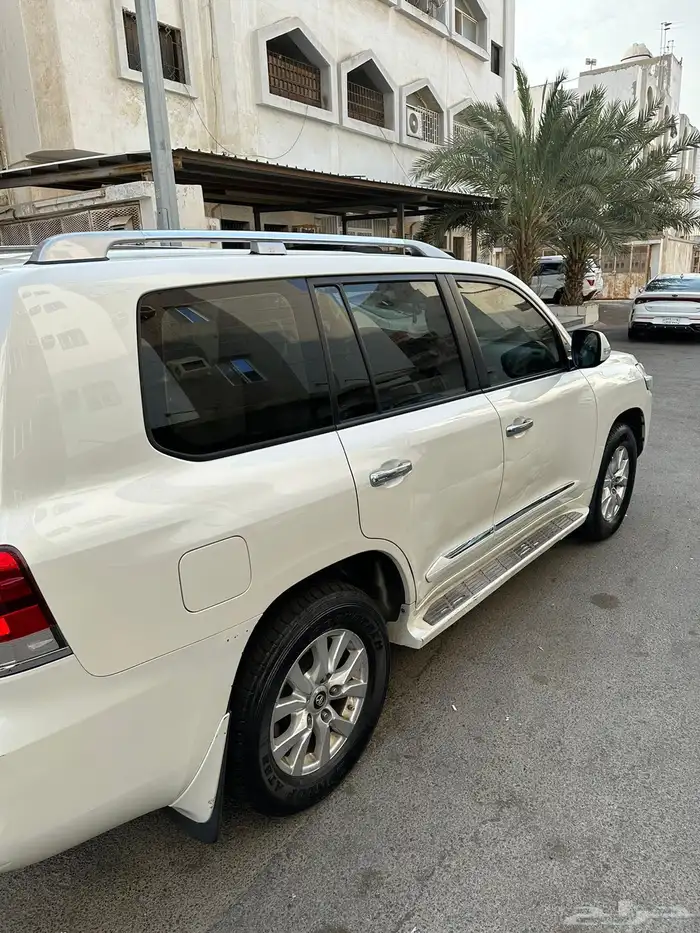 لاندكروزر 2016 GXR2 3