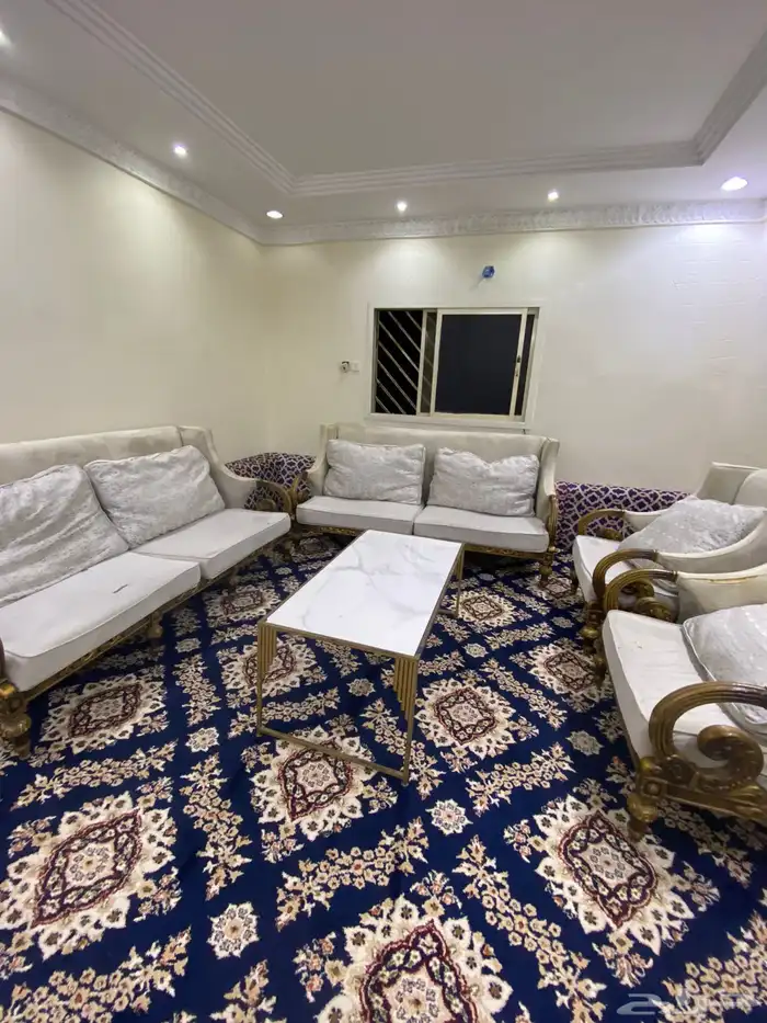 اثاث للبيع 1