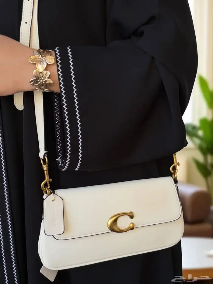 شنط كوتش مع الملحقات 1