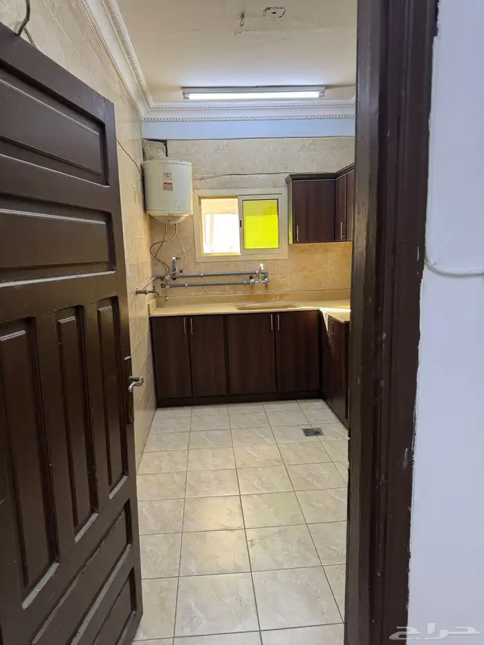 شقة حي البادية 4