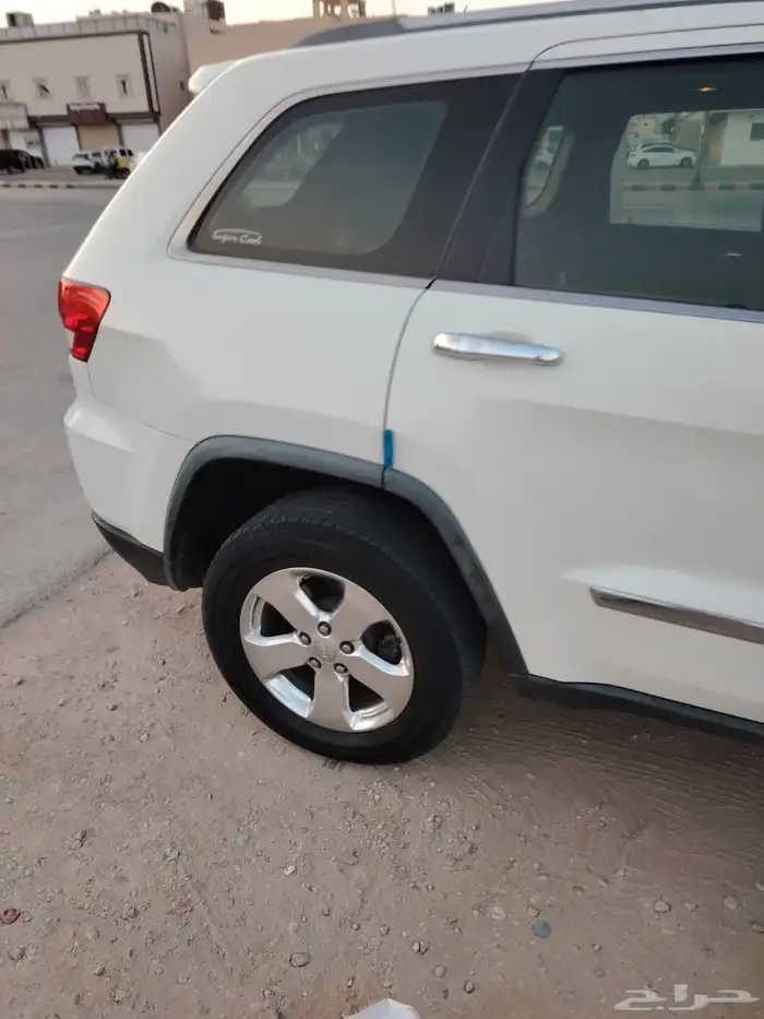 جيب جراند شروكي 2011 3