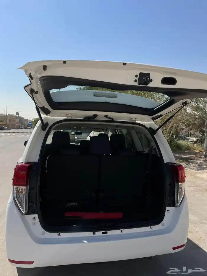 للبيع انوفا 2020 نظيف 6