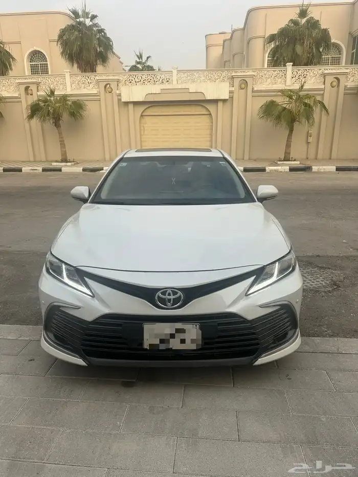 كامري 2023 GLE ابيض لؤلؤي نضيف وشرط 0