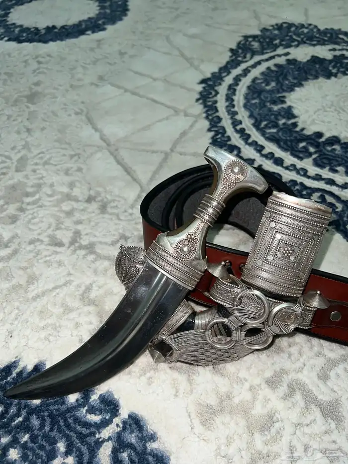 خنجر زراف مطرح 3 من الزراف الاول 3