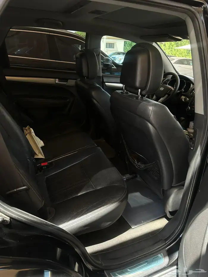 كيا سرينتو 4