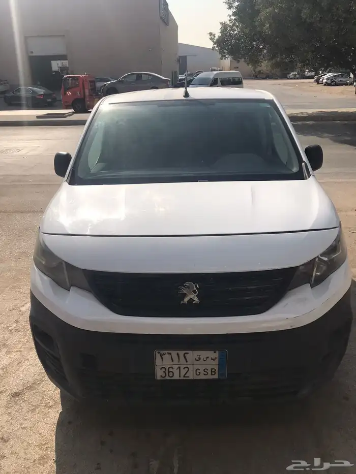 بيجو بارتنر 4