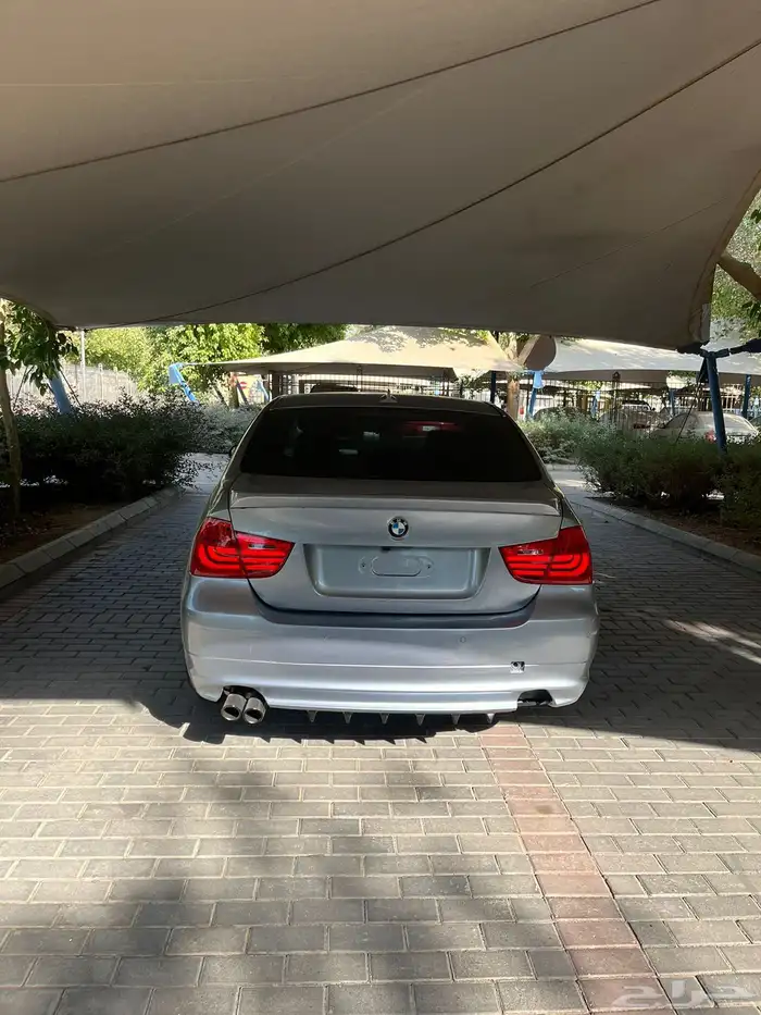 بي إم دبليو 323i نظيفة جد ا ومجددة بالكامل 4