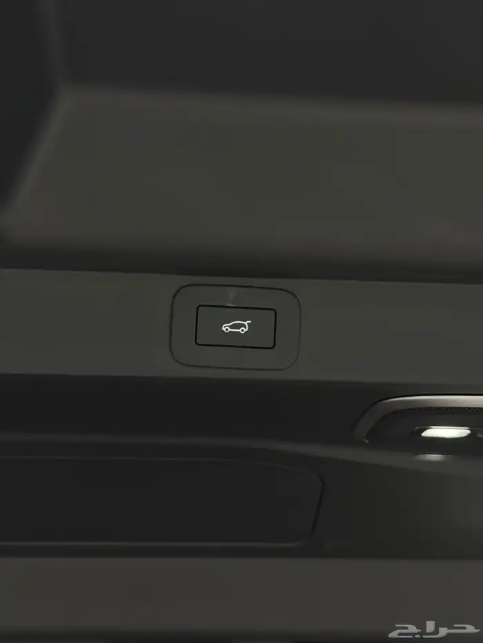 رنج روفر 2024 الناغي 8 سلندر - عداد 25 الف كيلو فقط 17