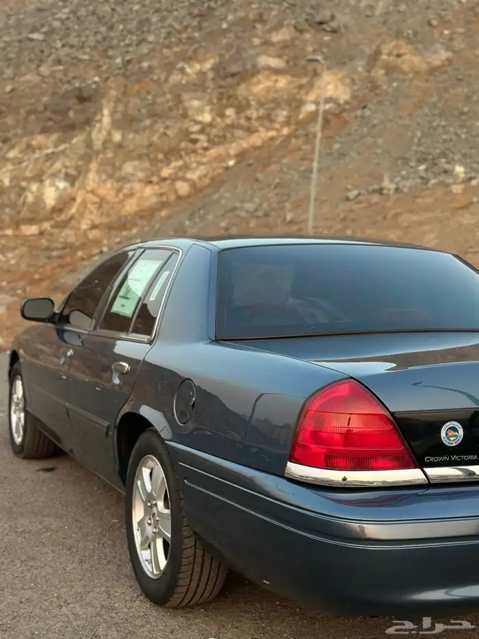 فورد كراون فكتوريا 2011 قمة النظافة 3