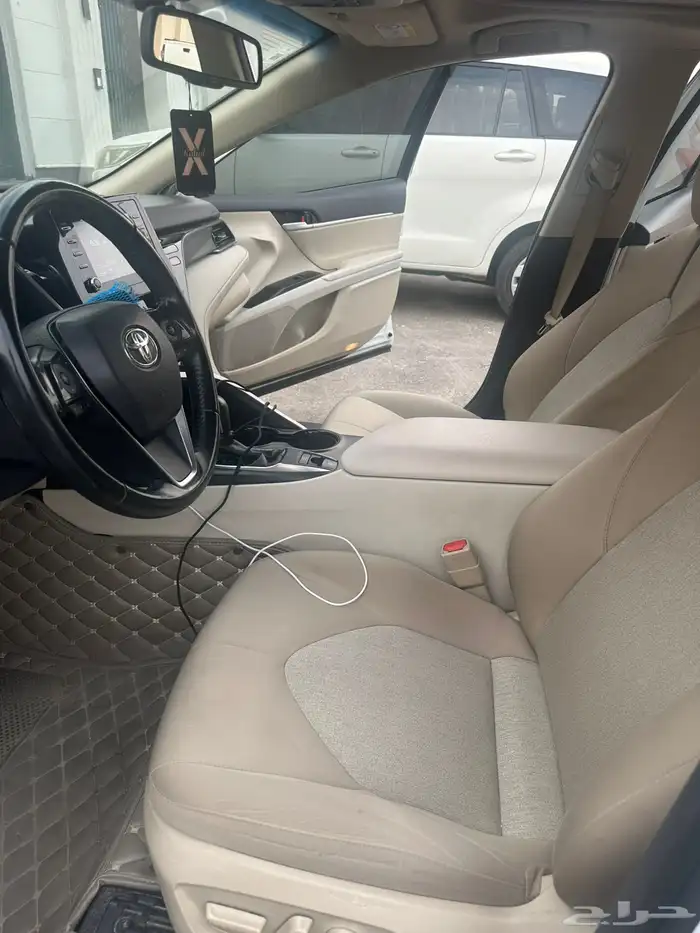 كامري 2023 GLE ابيض لؤلؤي نضيف وشرط 16