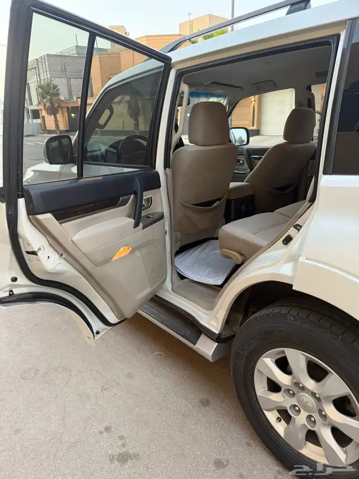 للبيع باجيرو 2016 16