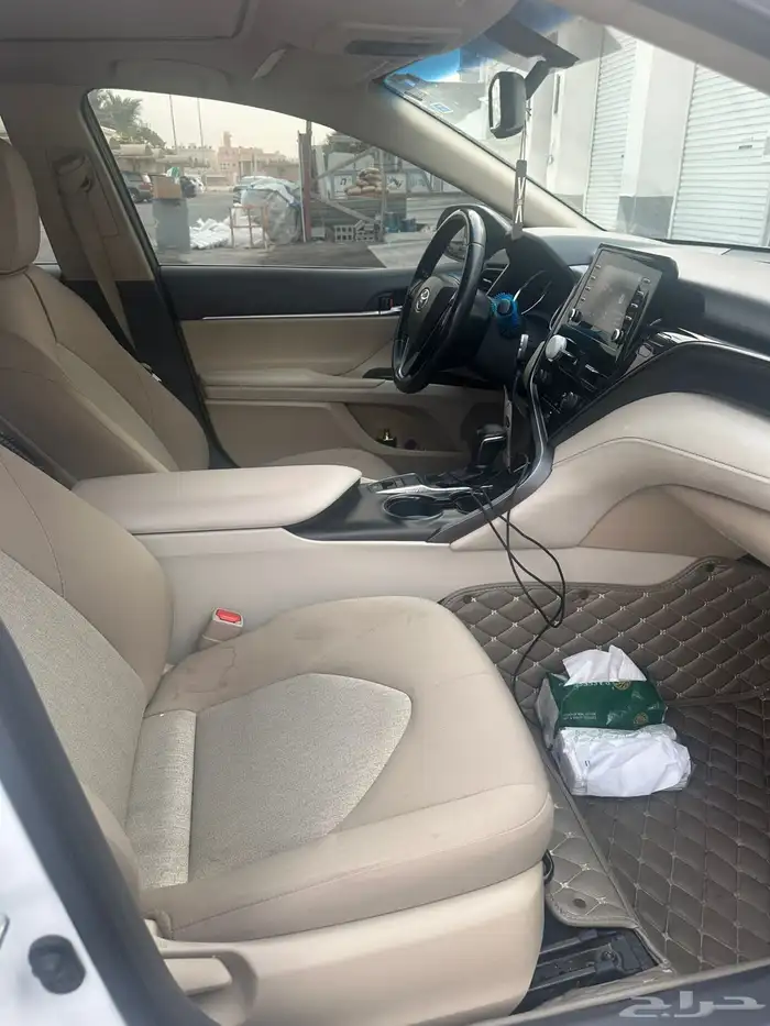 كامري 2023 GLE ابيض لؤلؤي نضيف وشرط 10