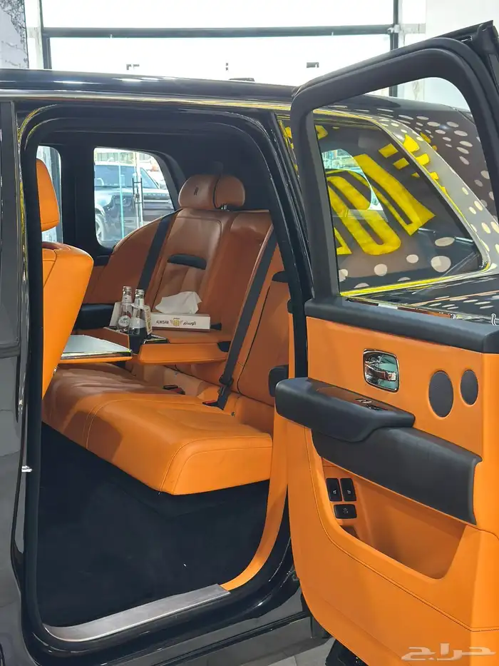 كولينان للإيجار 6