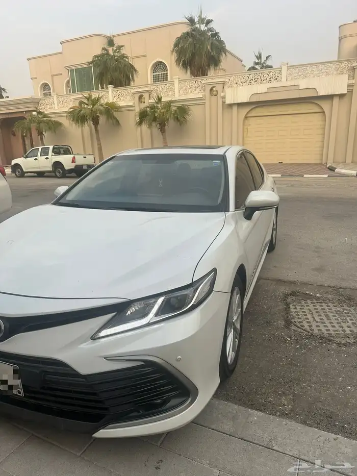 كامري 2023 GLE ابيض لؤلؤي نضيف وشرط 1