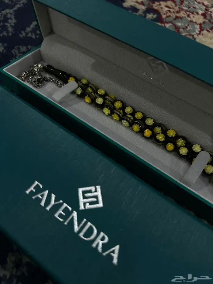 مسبحه عنبر صافي مع فضه 3