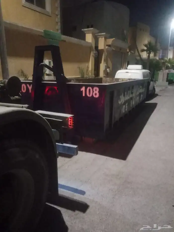 حاويات حاويه حاويه انقاض البناء 3