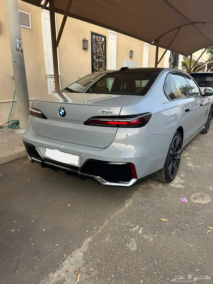 BMW 735 2023 ناغي بودي بلد 2