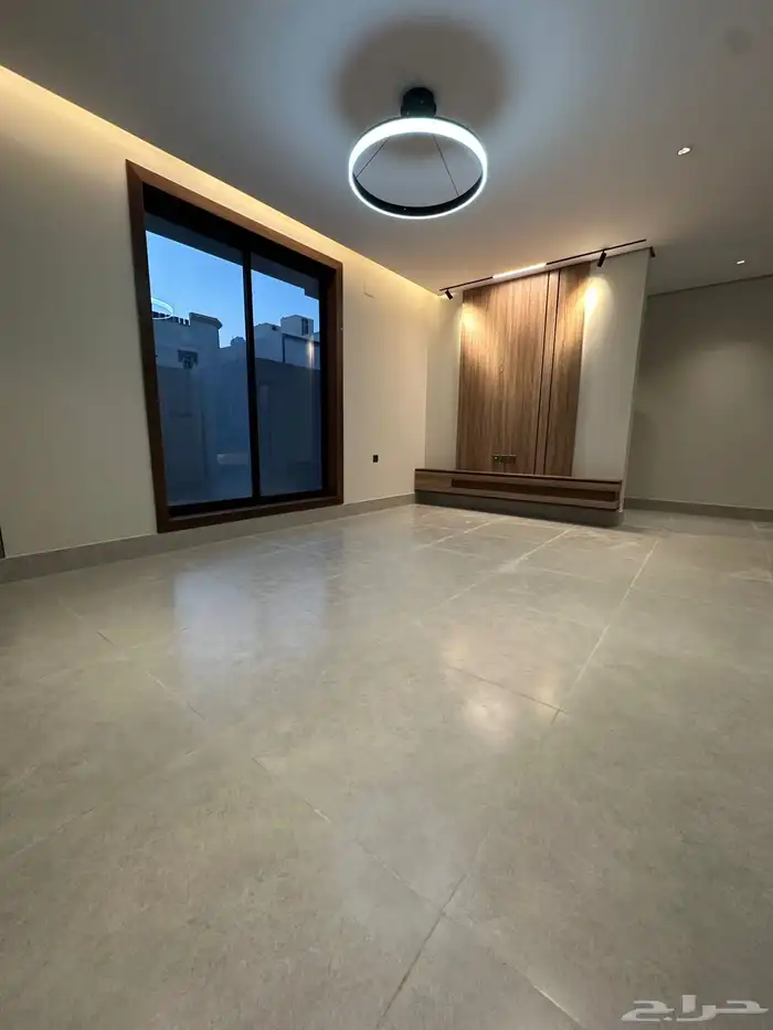 شقق ارضى وعلوى للبيع بحى الاخضر 2