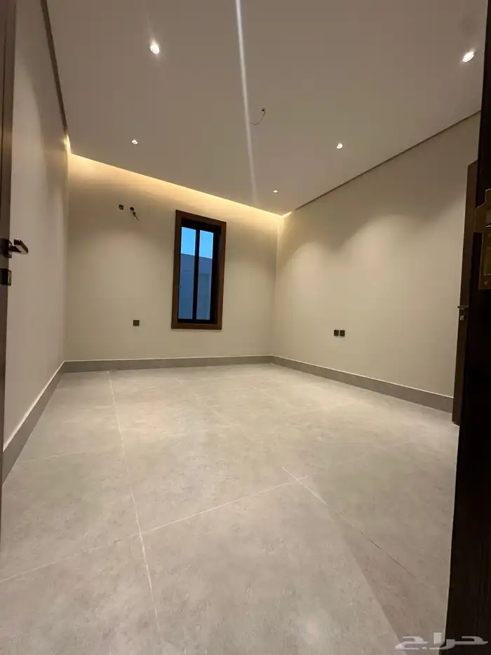 شقق ارضى وعلوى للبيع بحى الاخضر 6