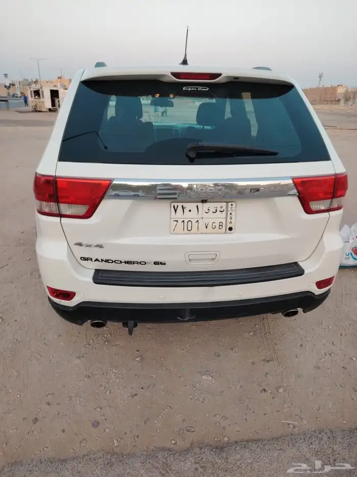 جيب جراند شروكي 2011 9