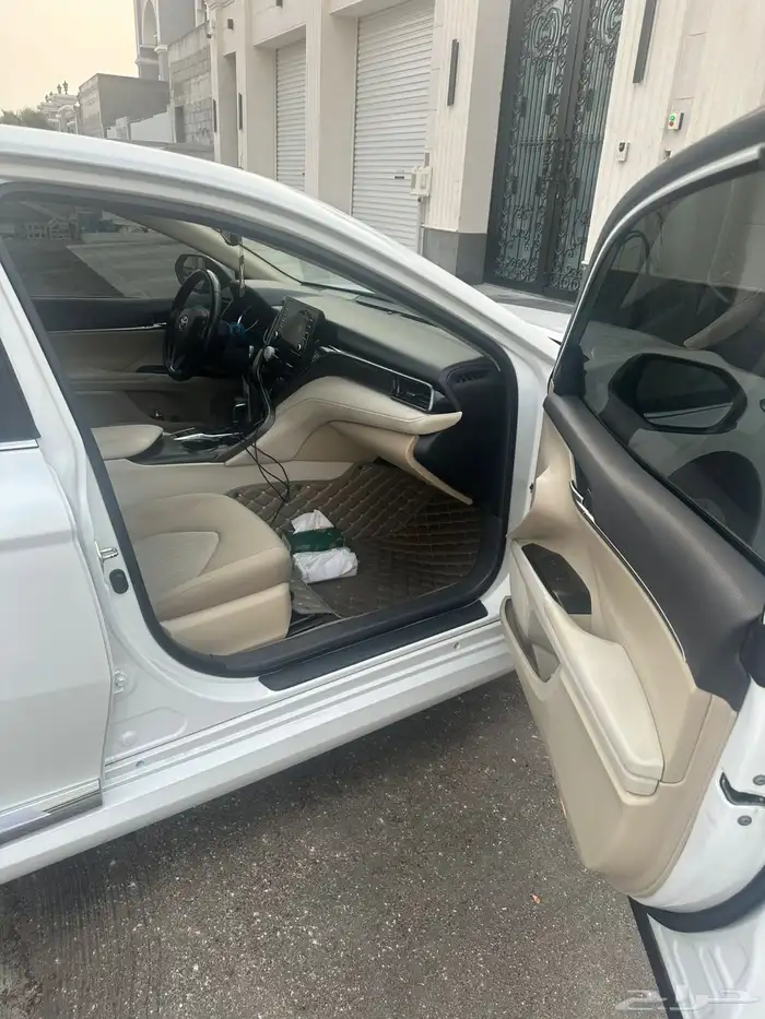 كامري 2023 GLE ابيض لؤلؤي نضيف وشرط 9