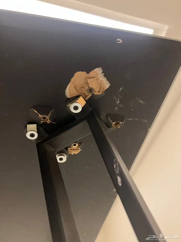 طاولة طعام 2