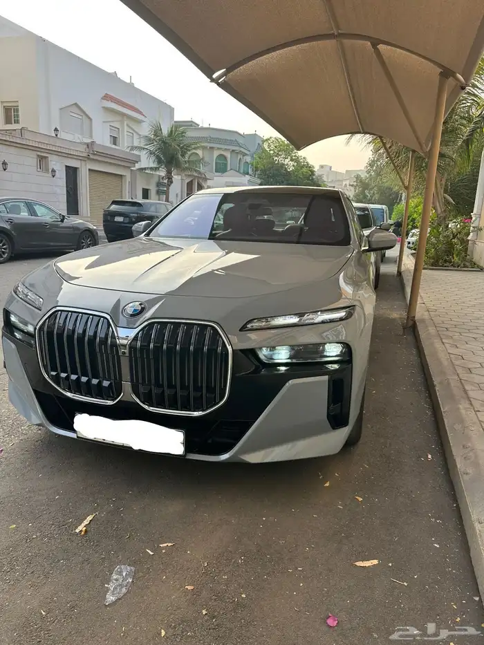 BMW 735 2023 ناغي بودي بلد 1