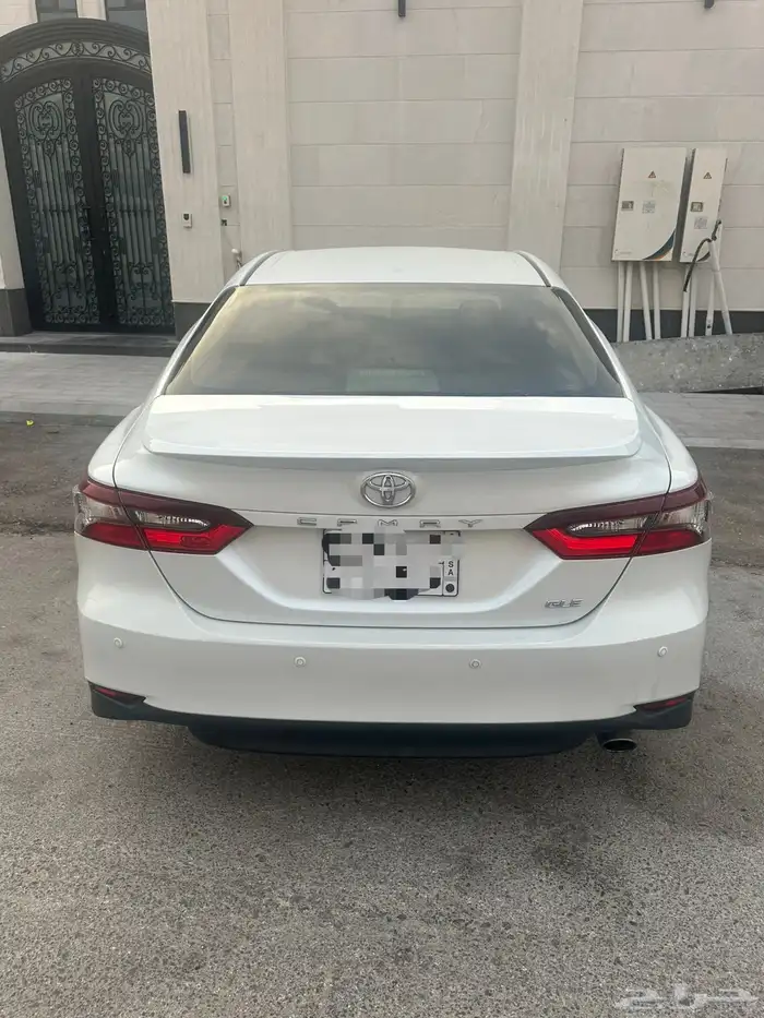 كامري 2023 GLE ابيض لؤلؤي نضيف وشرط 5