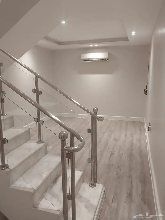 للإيجار شقق بنظام الدوبلكس في حي الملقا 8