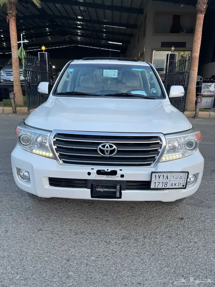 جيب لاندكروزر 0