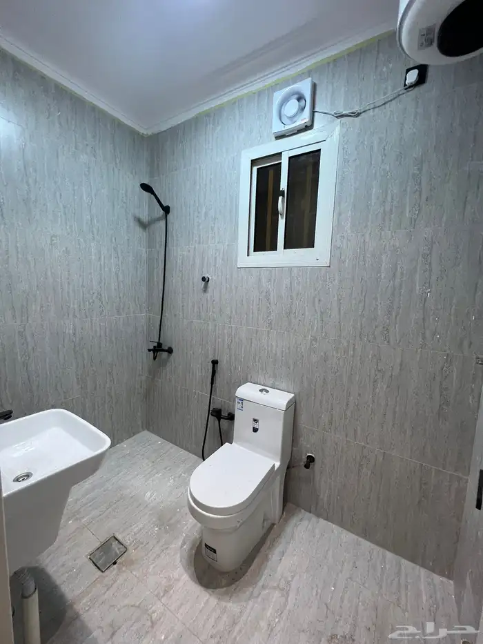 شقق تمليك حي الراقي 450 وقابل للتفاوض 9