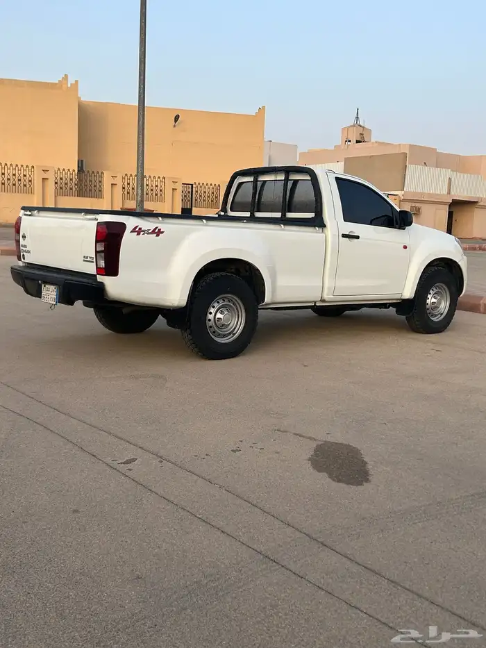 للبيع ايسوزو ديماكس غمارة دبل مشروطه 2