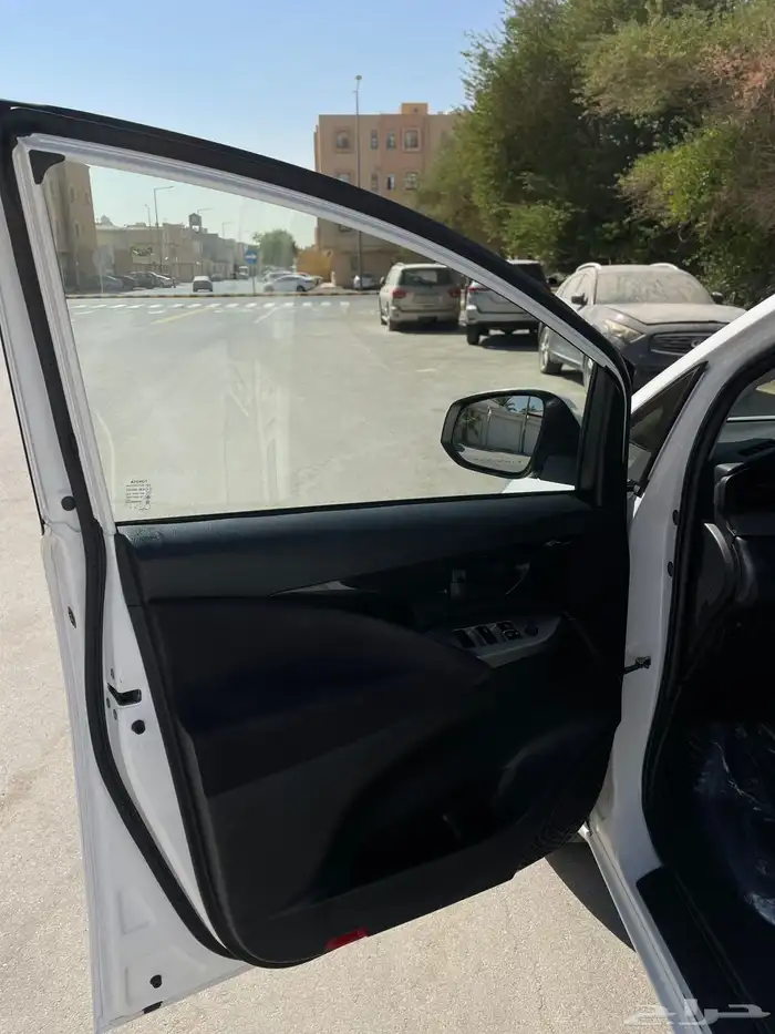 للبيع انوفا 2020 نظيف 9